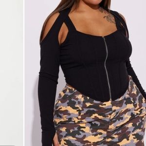 Fashion Nova "Can't Be Tamed" Corset Top